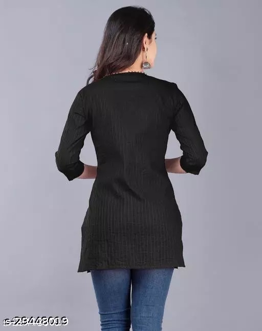 Black Women Cotton 3/4th Sleeve V-neck Short Kurta - Image 2