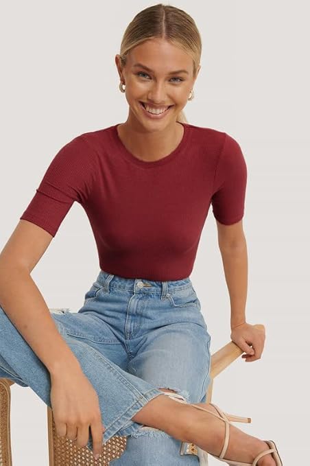Women Round Neck Solid Maroon Top - Image 3